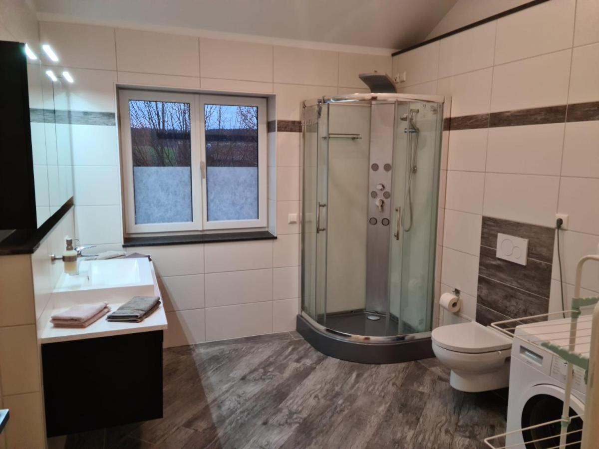 Apartment Gaestehaus Staudenschloss Mickhausen Eksteriør billede